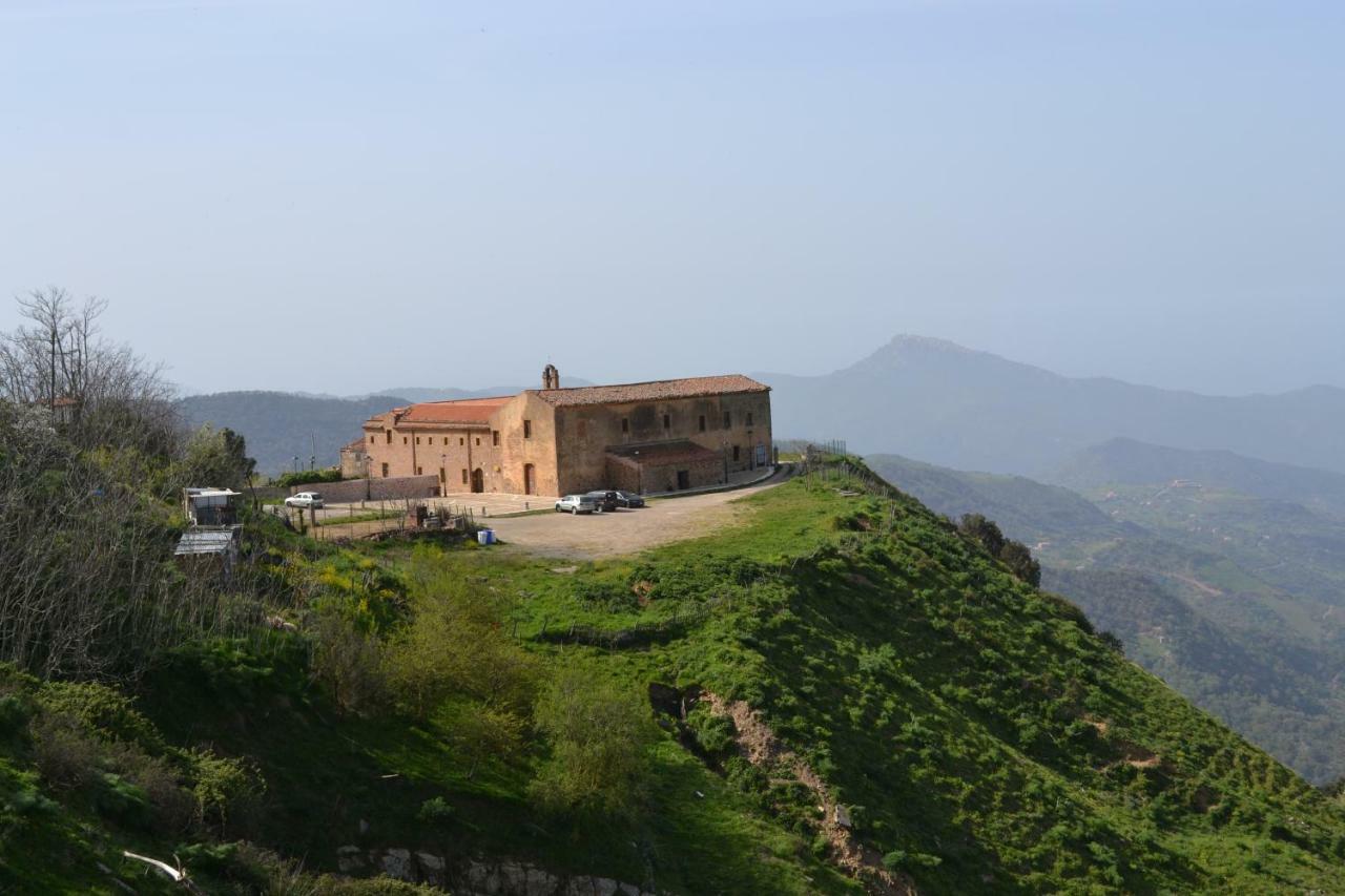 Casa Panoramica Castelverde San Mauro Castelverde Екстериор снимка